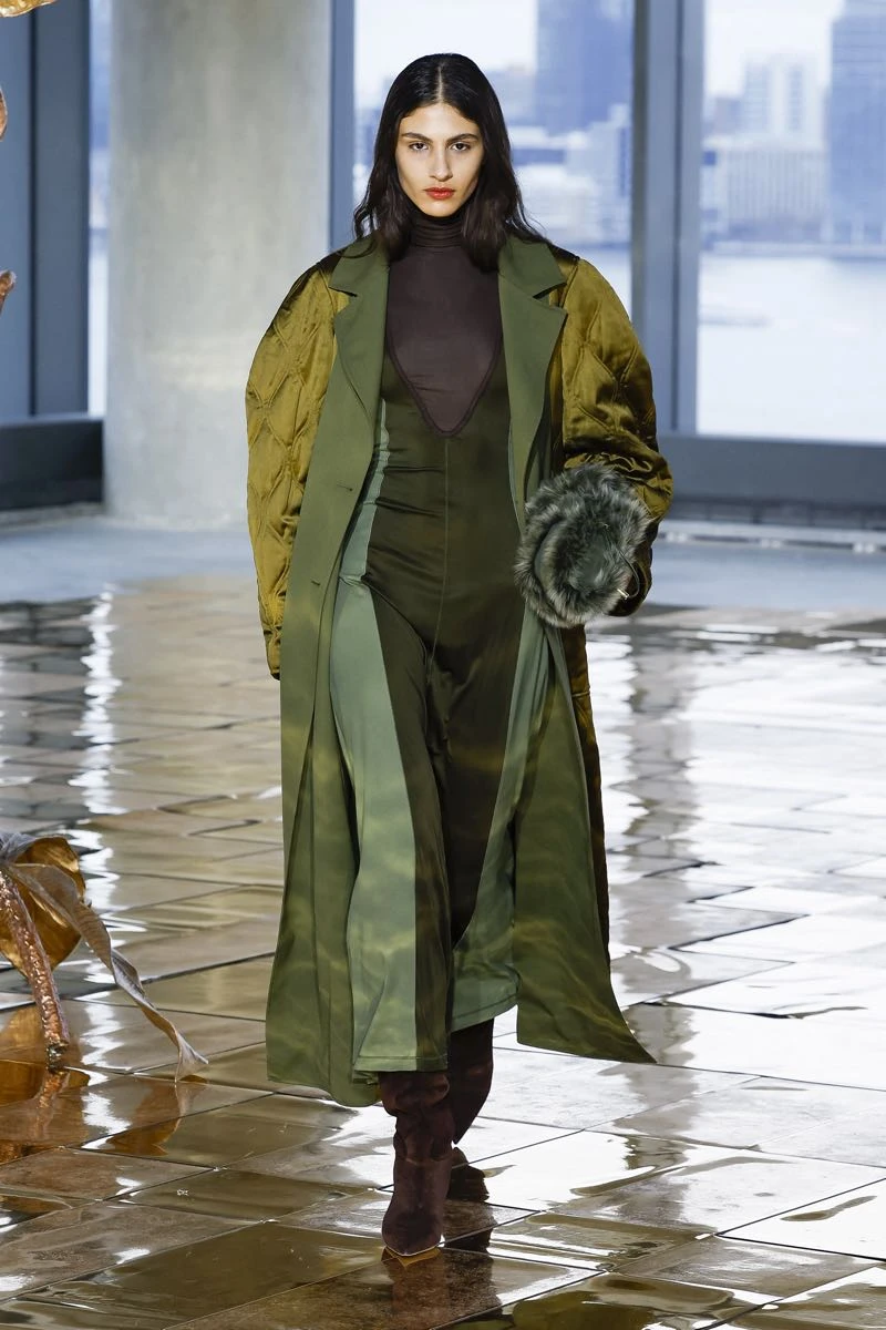 Desfile colección otoño invierno de Ulla Johnson en NYFW