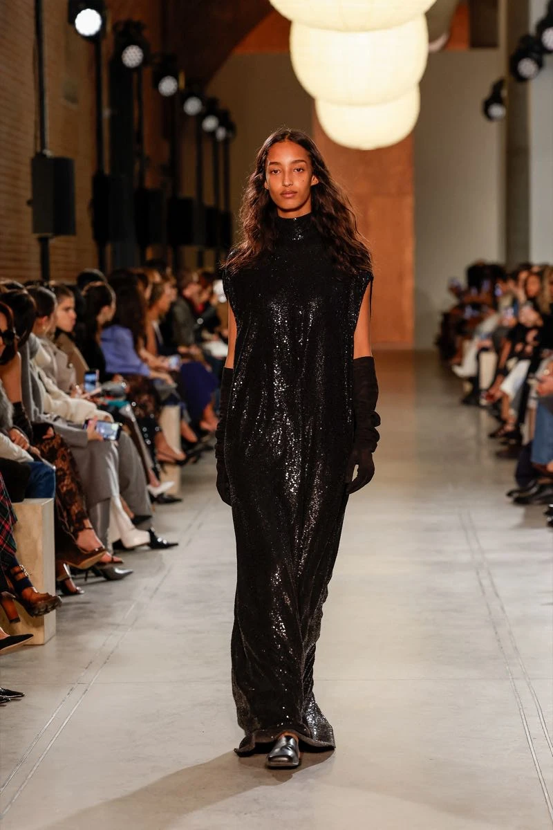 Desfile de la colección otoño invierno 2025 de Michael Kors en NYFW