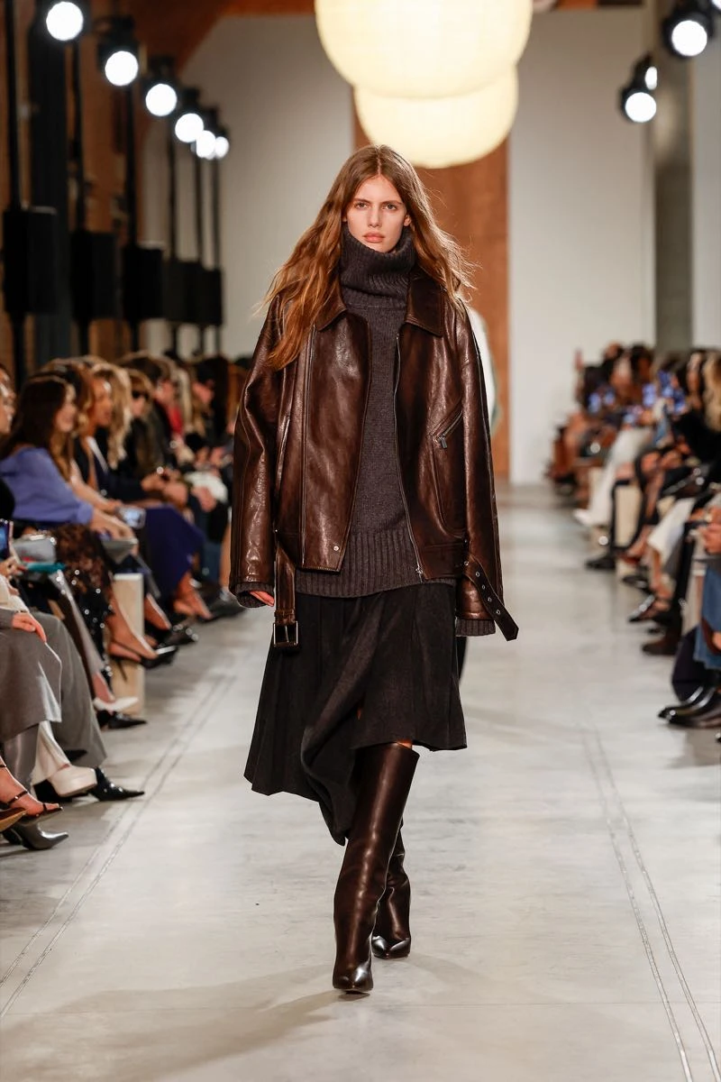 Desfile de la colección otoño invierno 2025 de Michael Kors en NYFW