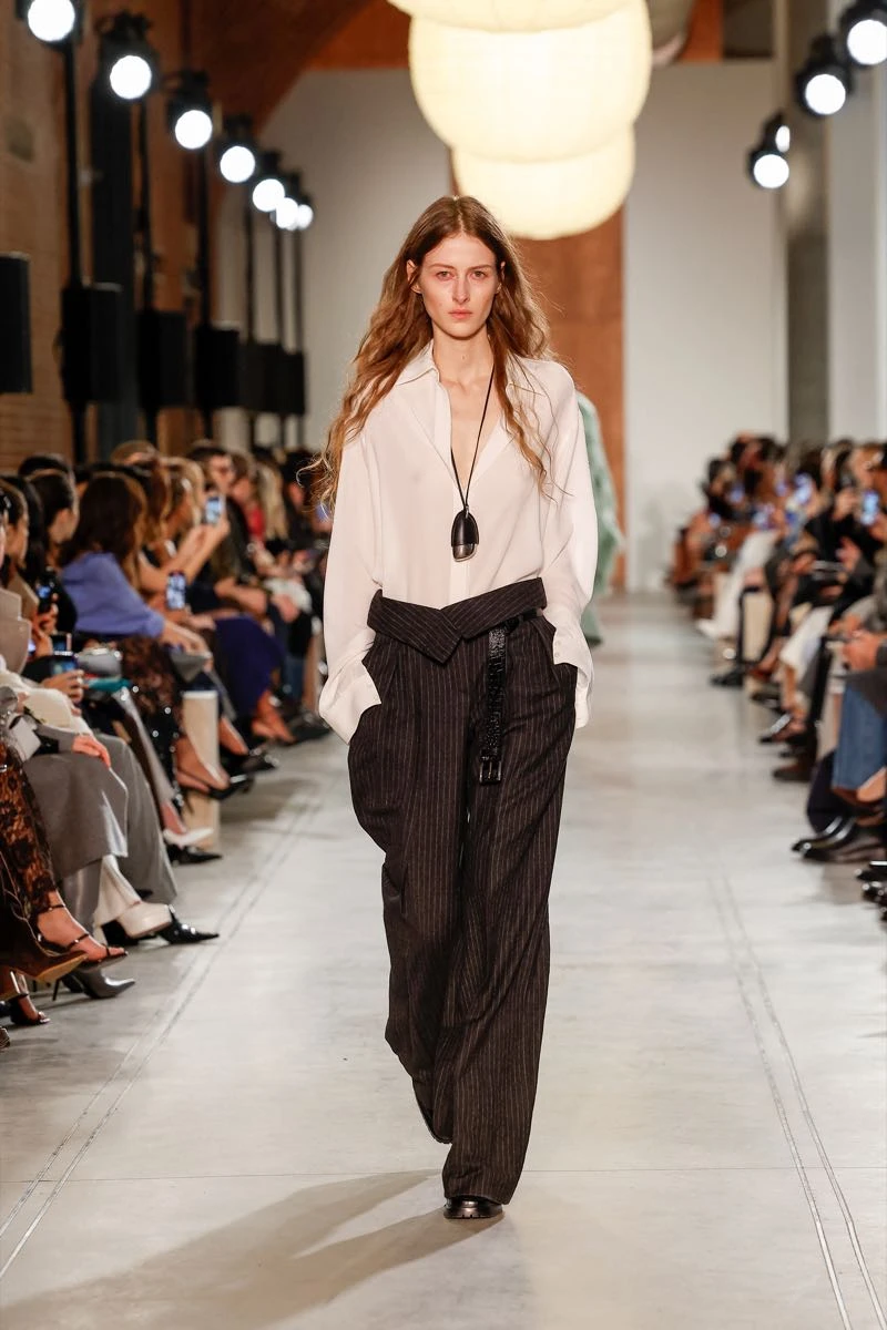 Desfile de la colección otoño invierno 2025 de Michael Kors en NYFW
