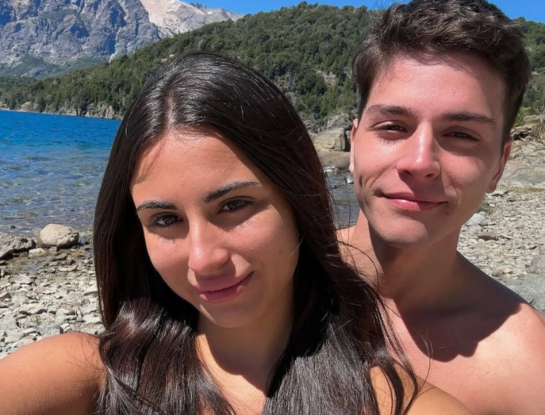 Las fotos de las vacaciones de Lola Lanata y su novio en Brasil