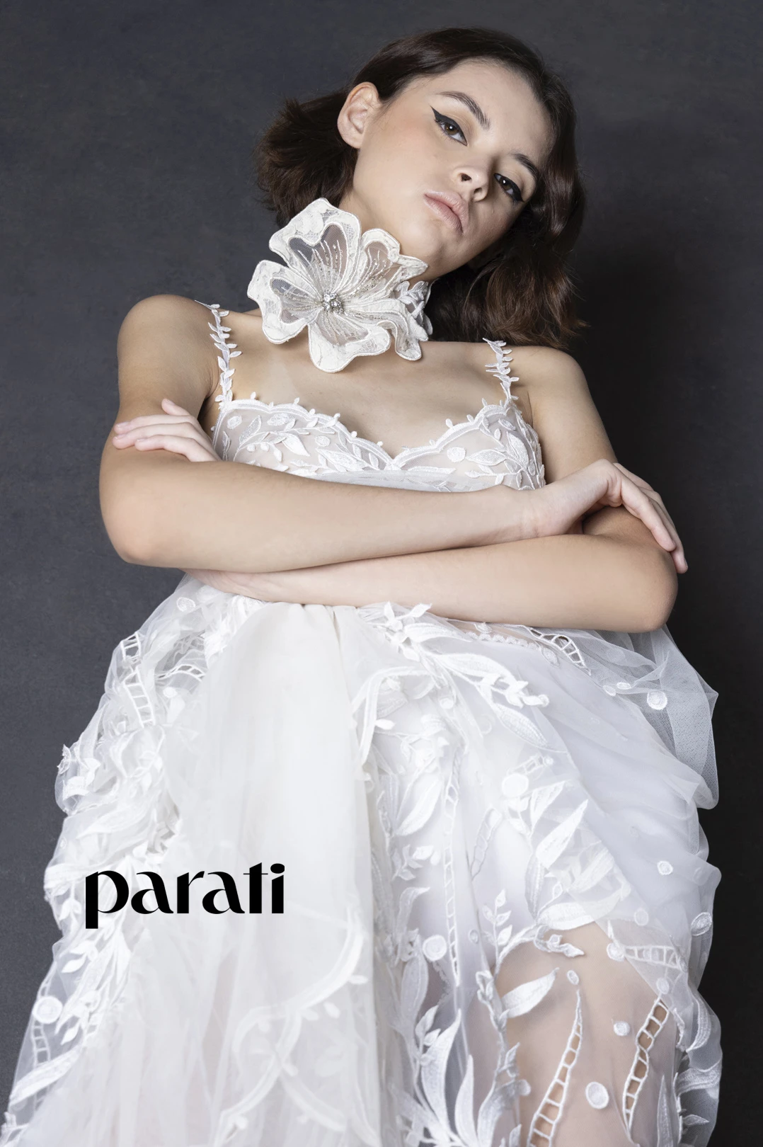 Solero corte imperio de tul bordado @jasaiach y sandalias con pulsera @lachicadelosstilettos