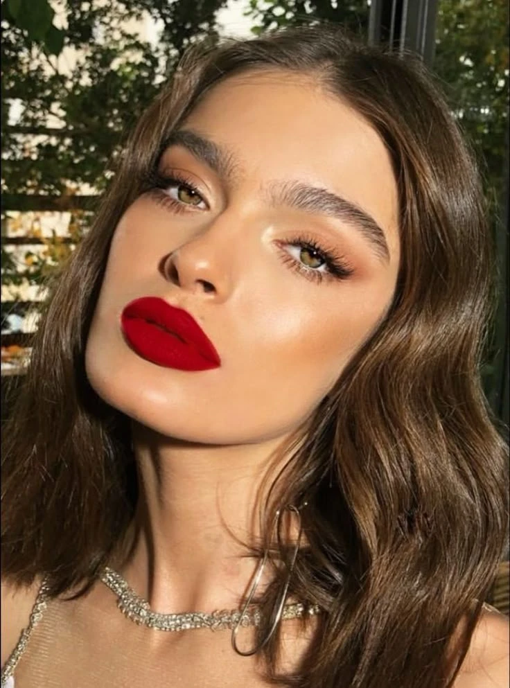 San Valentín en rojo: encontrá el labial ideal para un makeup perfecto