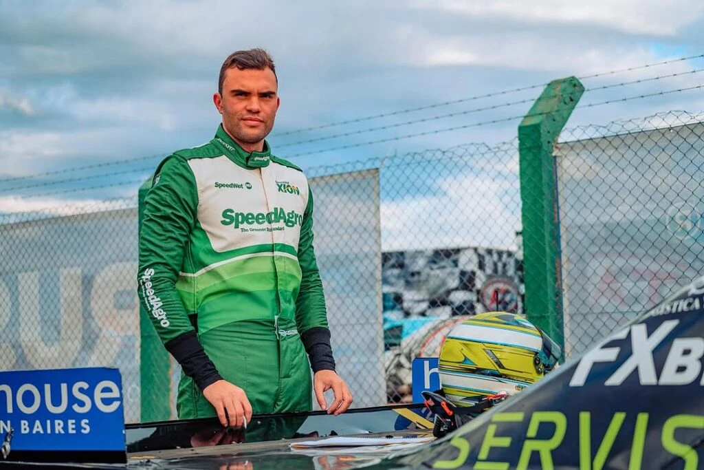 Quién es Baltazar Leguizamón, el primer piloto argentino en debutar en la Nascar Xfinity: ¿El nuevo Franco Colapinto?