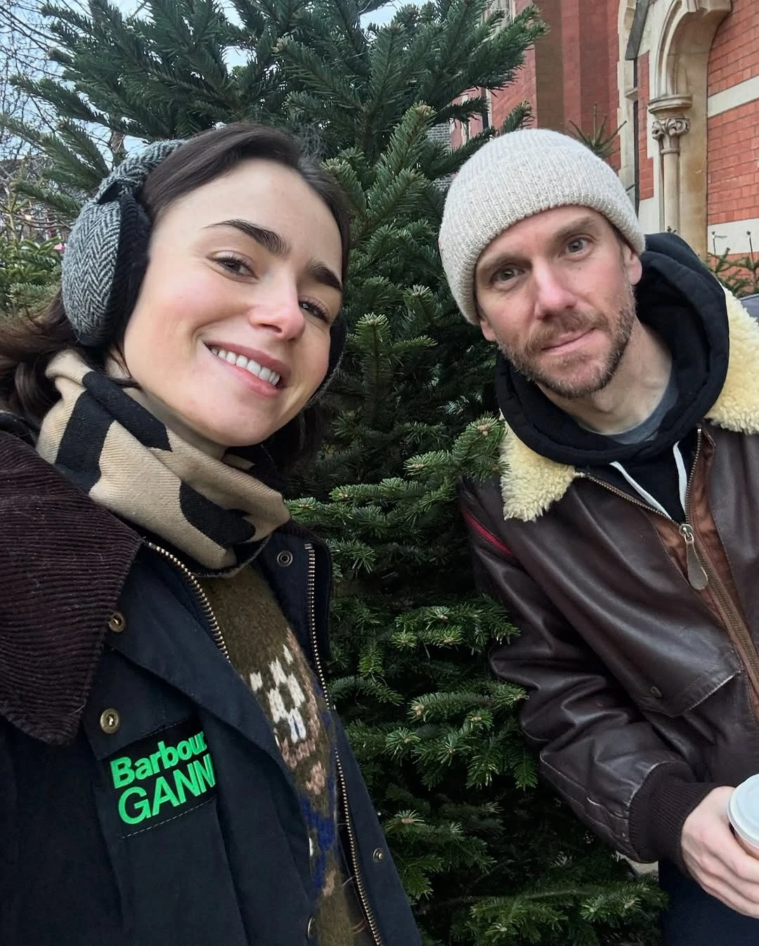 Lily Collins y Charlie McDowell