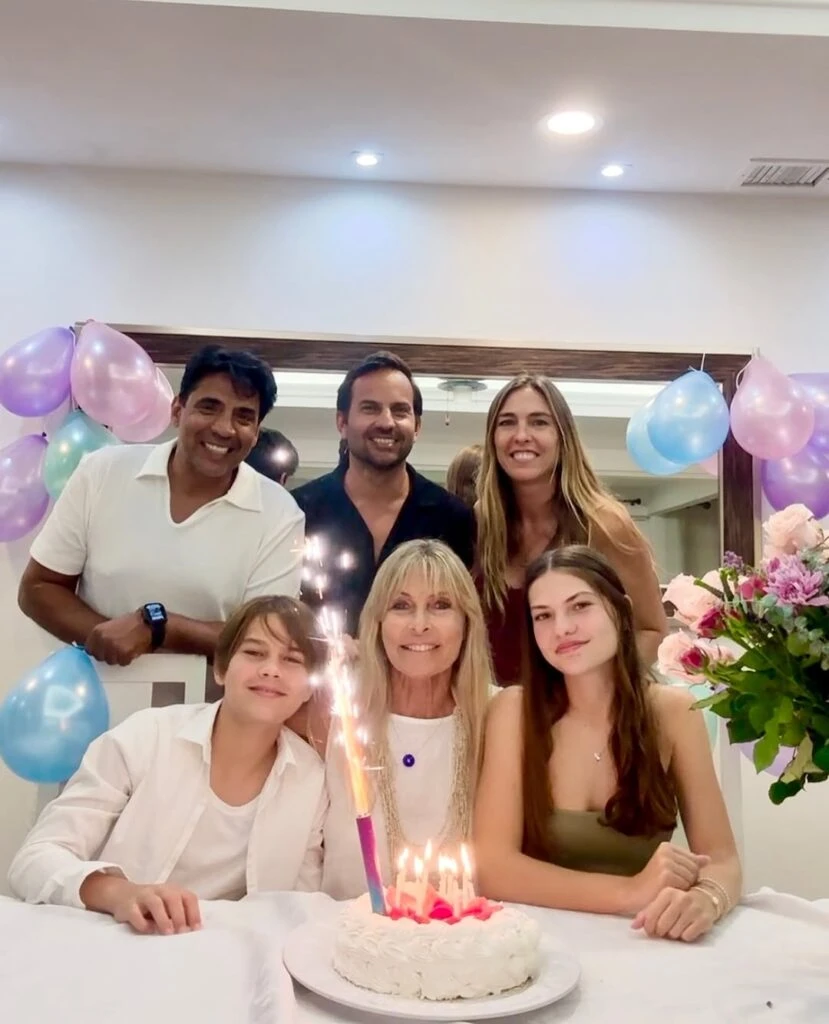 Virginia Elizalde realizó un posteo por sus 70 años