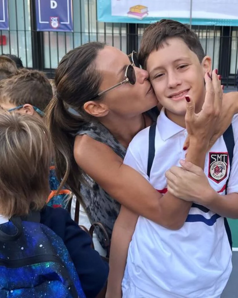 Las fotos del primer día de clases de Benicio Vicuña. Foto: IG.