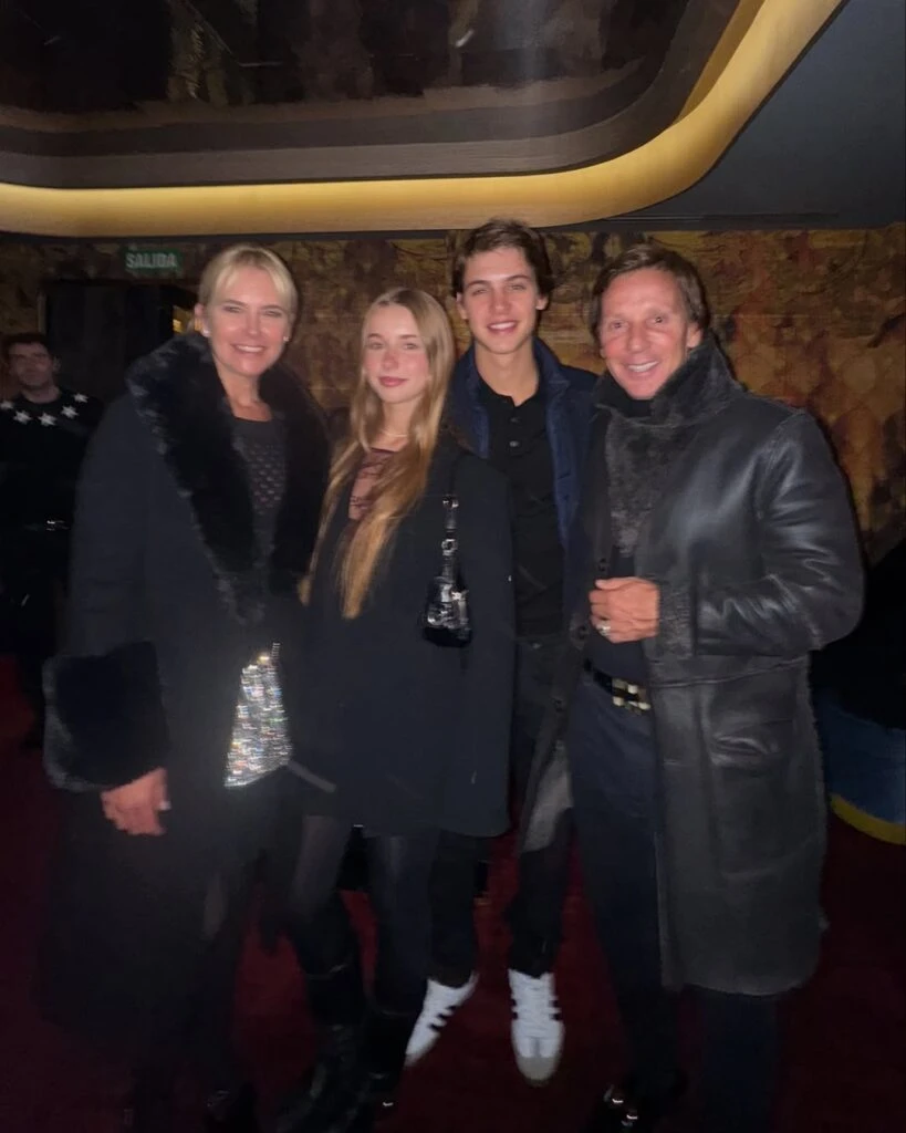 Valeria Mazza, Taína Gravier, Benicio Gravier y Alejandro Gravier. Fotos: IG.