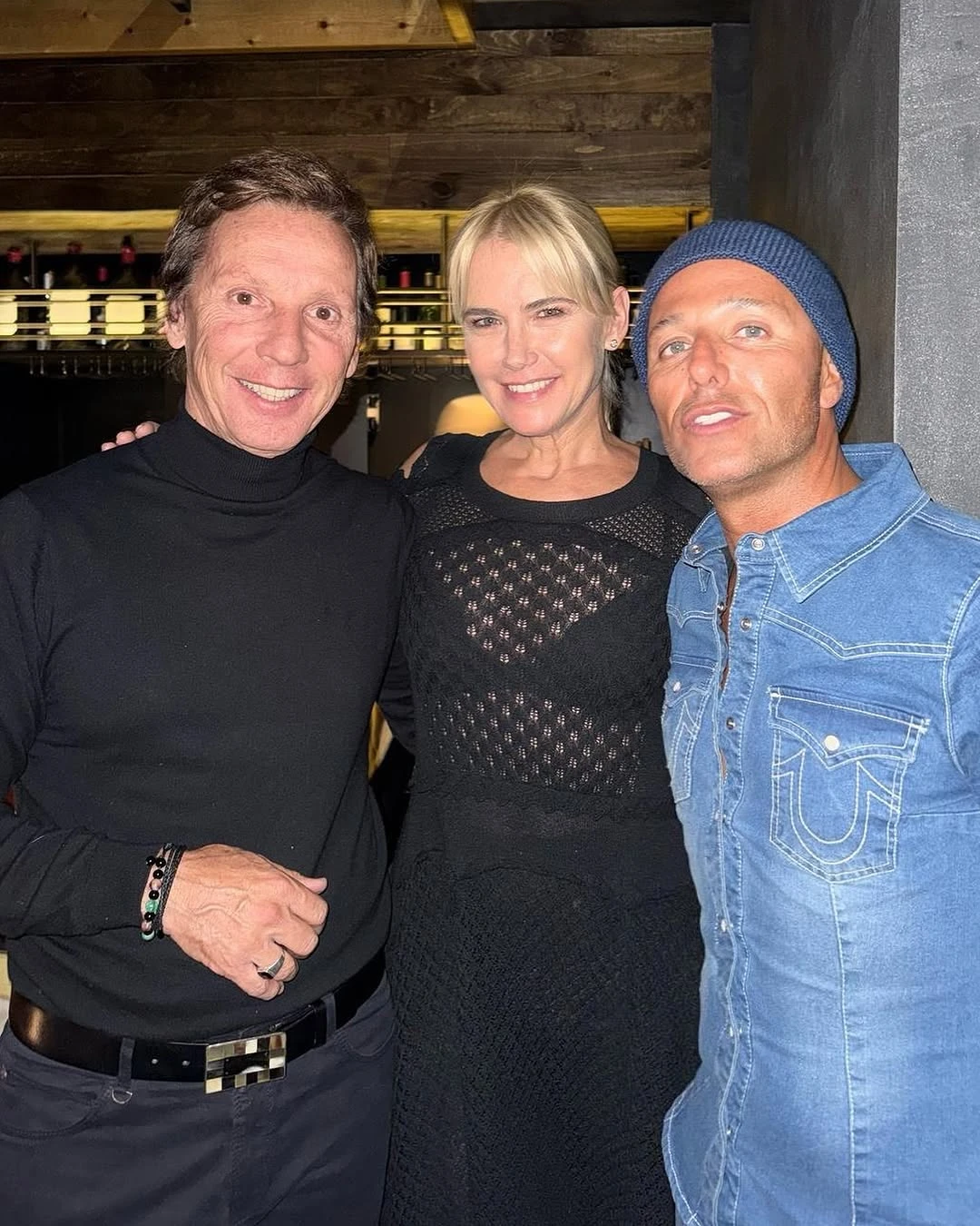 Valeria Mazza y Alejandro Gravier junto al relacionista Gaby Álvarez. Fotos: IG.