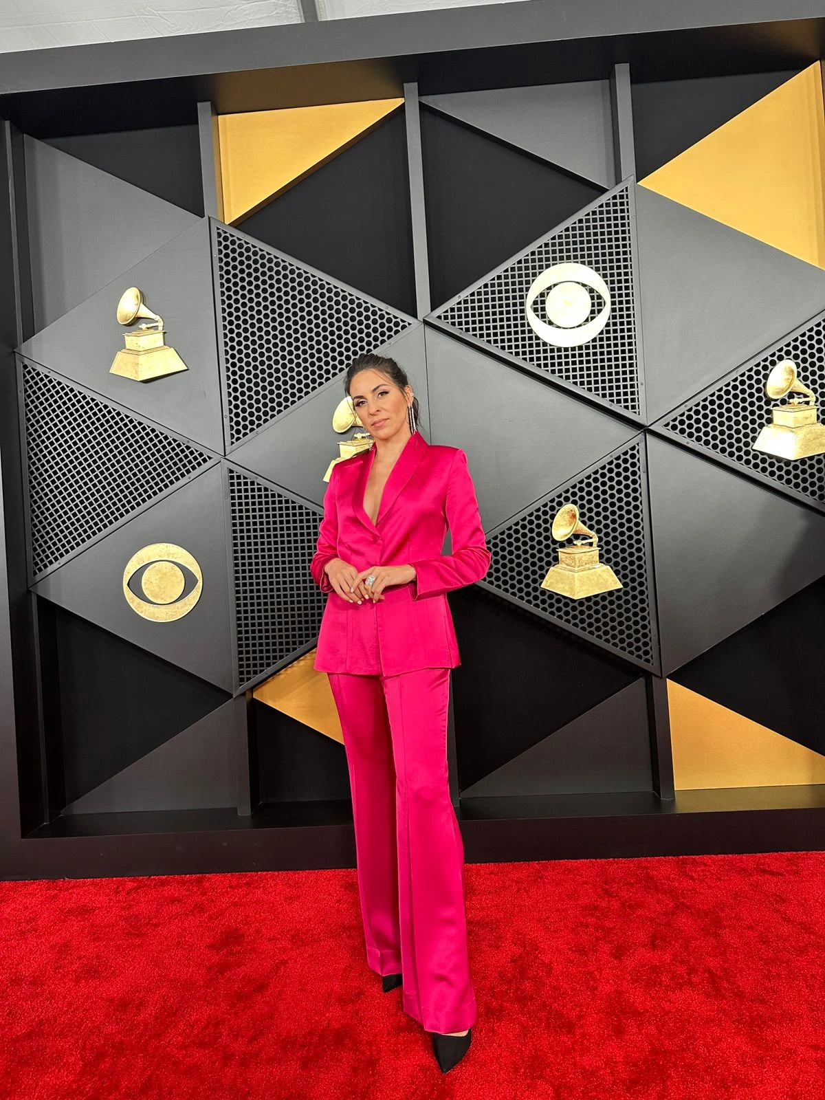 La periodista argentina lució un diseño sofisticado de Claudia Arce. Foto: IG.