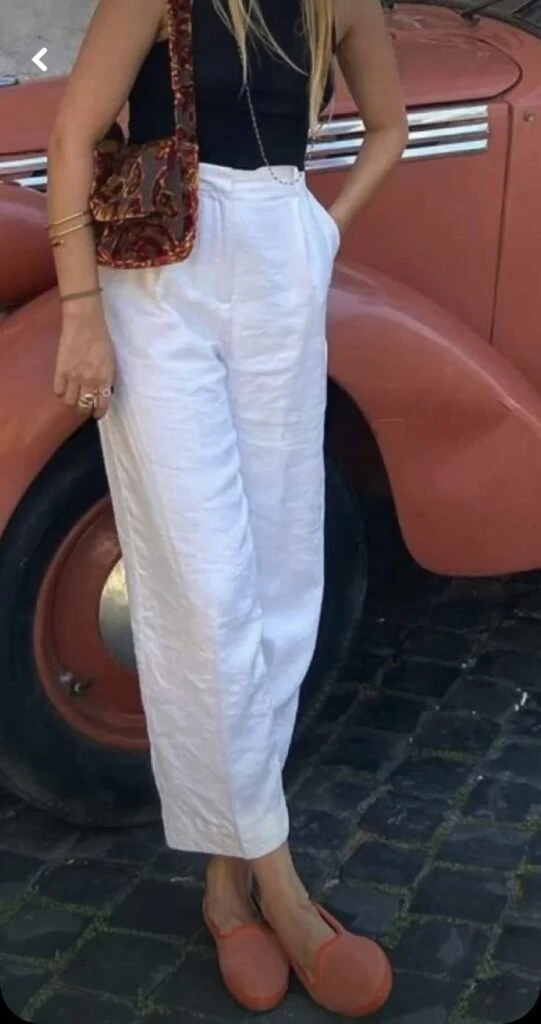 Buscas comodidad y estilo italiano? Descubre las nuevas zapatillas venecianas de Mango, un calzado clásico y elegante ideal para primavera y verano, inspirado en la tradición italiana y perfecto para cualquier ocasió