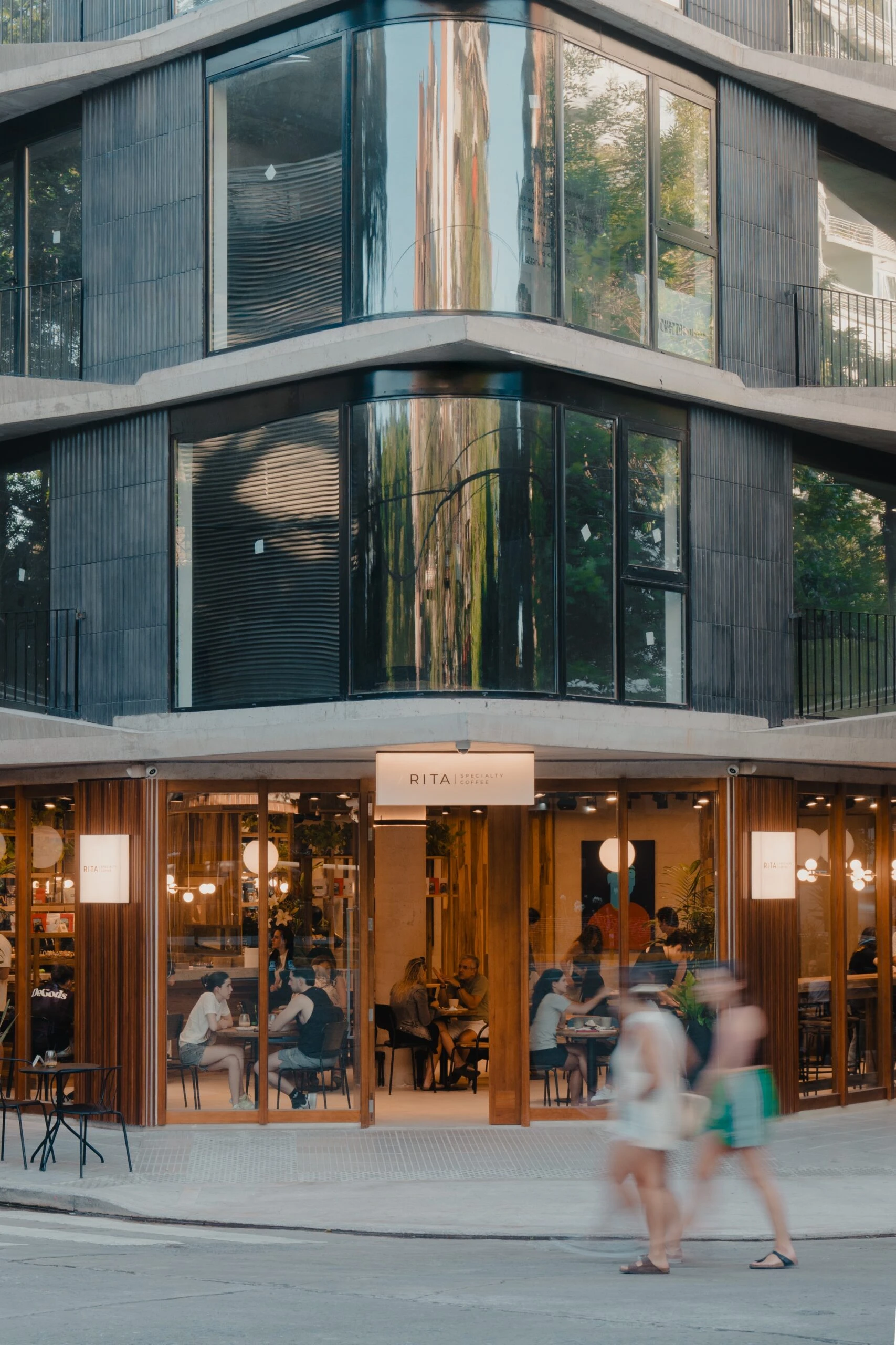 Rita Specialty Coffee, diseñado para transmitir equilibrio y sofisticación.