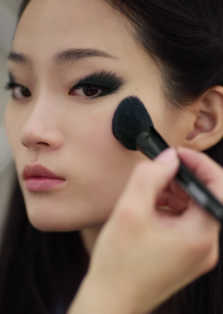 Ojos punk, la propuesta de Chanel en la Semana de la Moda de París