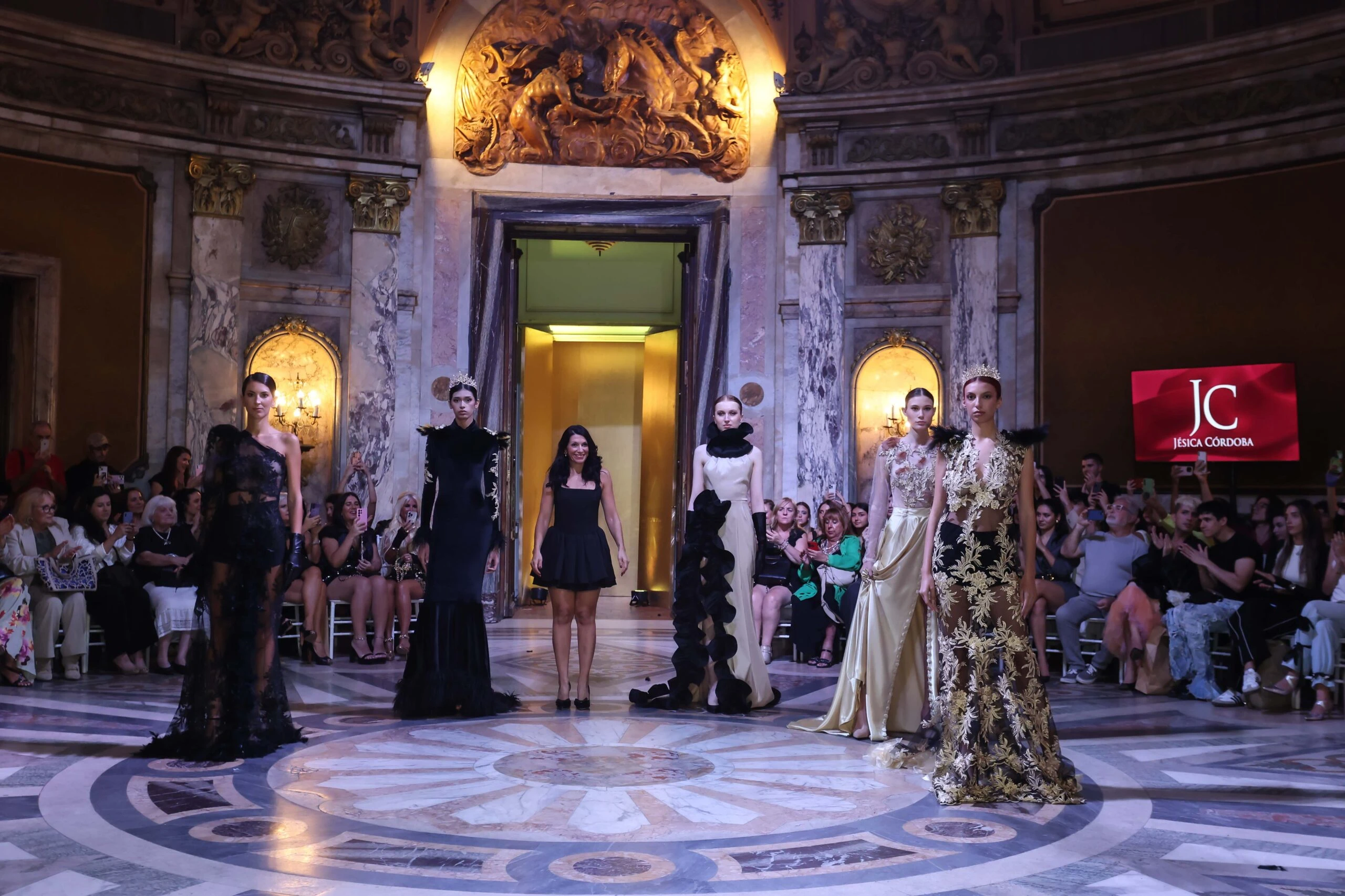 Desfile Jésica Córdoba.