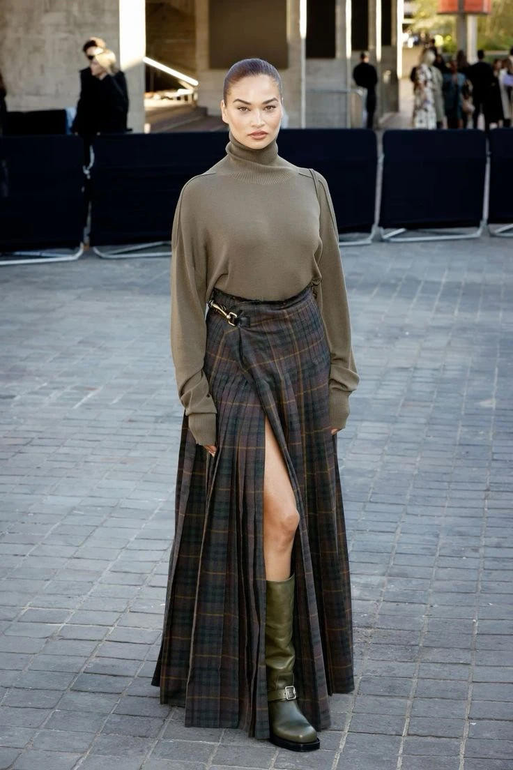 así se lleva el "medieval core", el estilo de alto impacto que promete ser furor