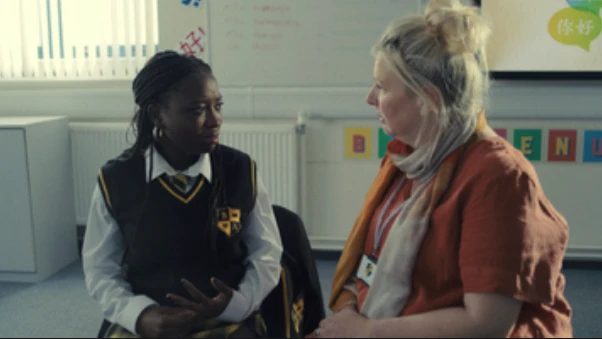 "Adolescencia" y el (peligroso) lenguaje de las redes sociales: incels, la regla del 80/20 y la manósfera