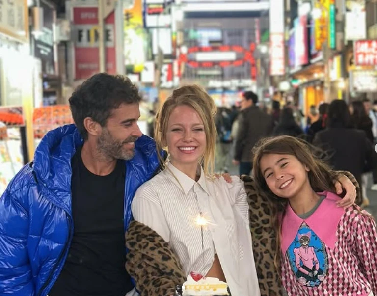 Nico Cabré, Rocio Pardo y Rufina en Tokio