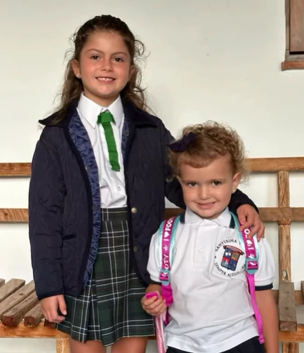 Las fotos del primer día de clases de Belita y Julia Urtubey. Foto: IG.
