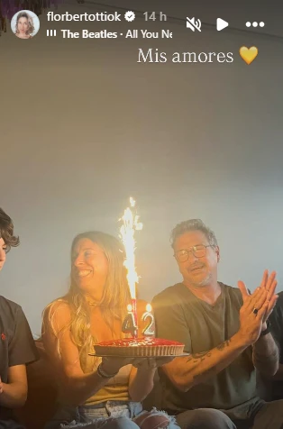 Las fotos del cumpleaños número 42 de Flor Bertotti