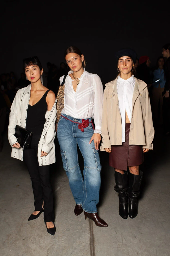 Ámbar junto a Débora Nishimoto y Zuzu Coudea