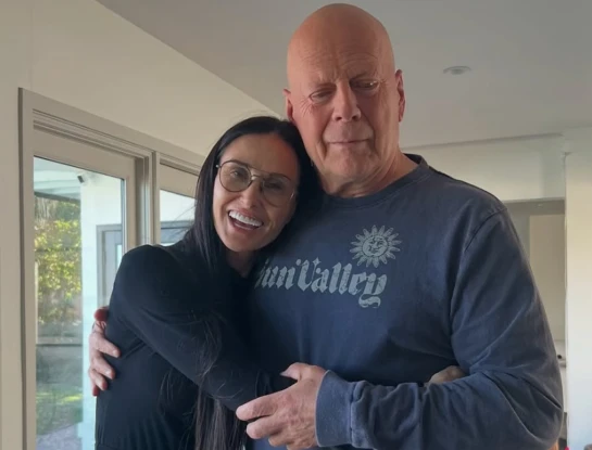 Demi Moore celebró los 70 de Bruce Willis con fotos familiares para el recuerdo