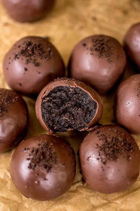 La receta de las trufas sabor cookies ideales para compartir con amigos