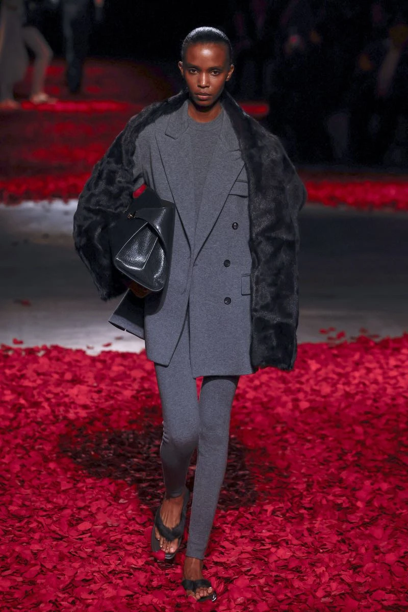 Desfile de Salvatore Ferragamo otoño invierno 2025 en Milan Fashion Week