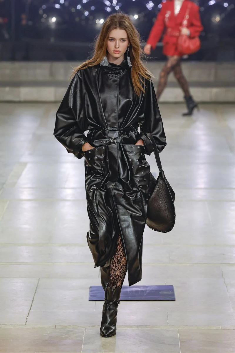 Isabel Marant, colección otoño/ invierno 2025 en París Fashion Week