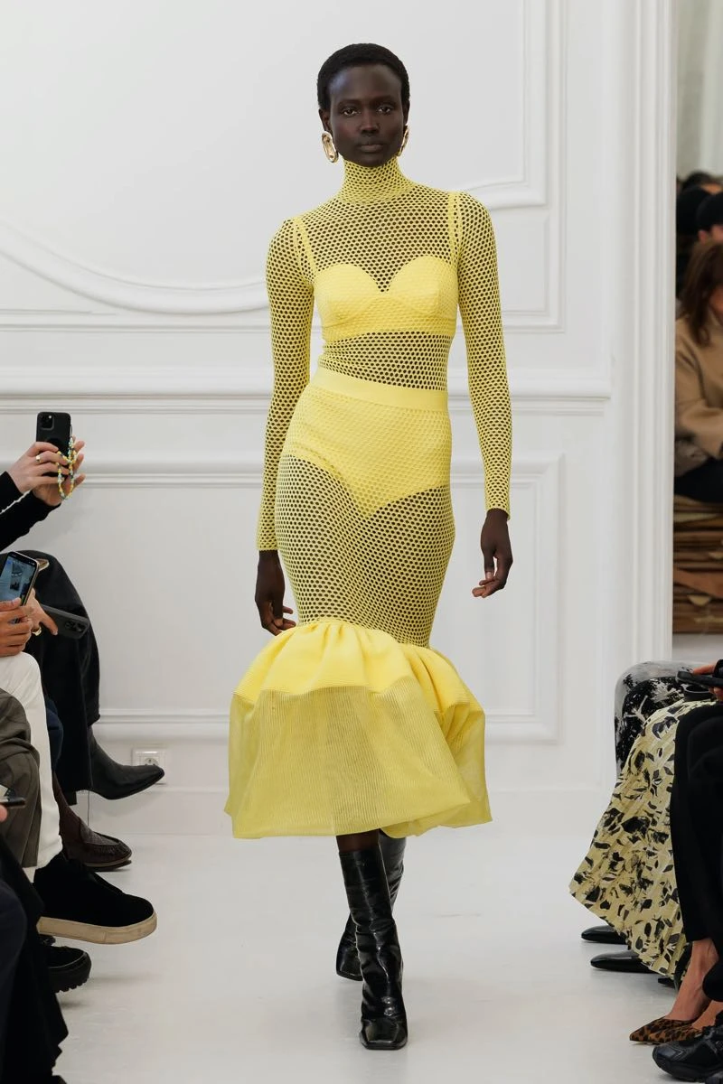 Desfile Givenchy en la Semana de Moda de París.