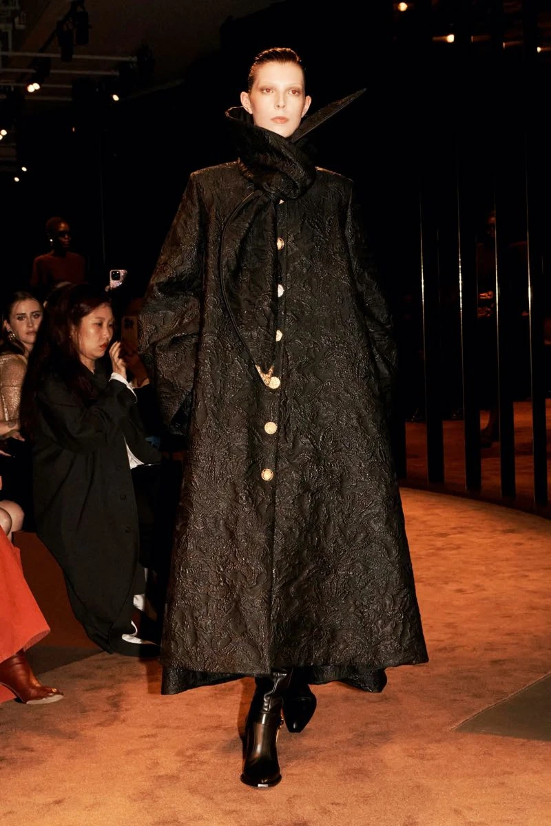 Desfile Schiaparelli en Paris Fashion Week.