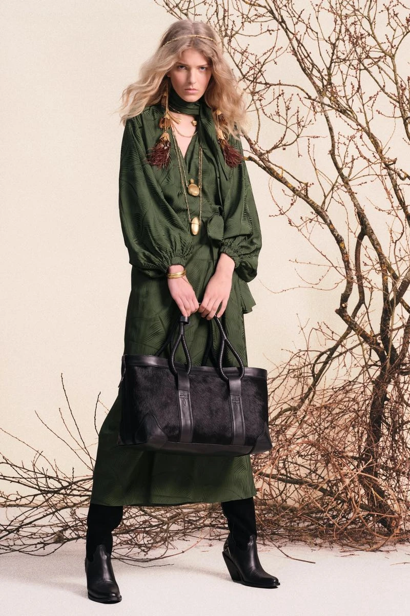 Johanna Ortiz colección invierno 2025.