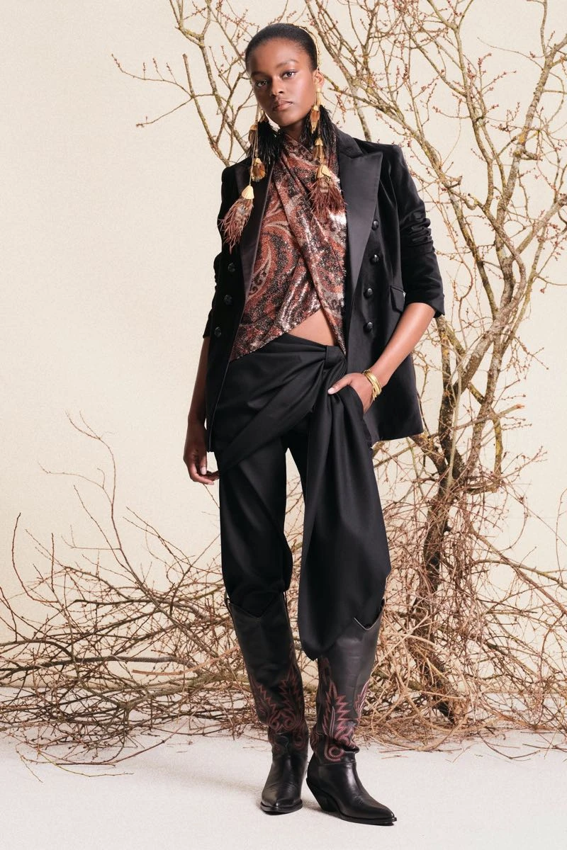 Johanna Ortiz colección invierno 2025.