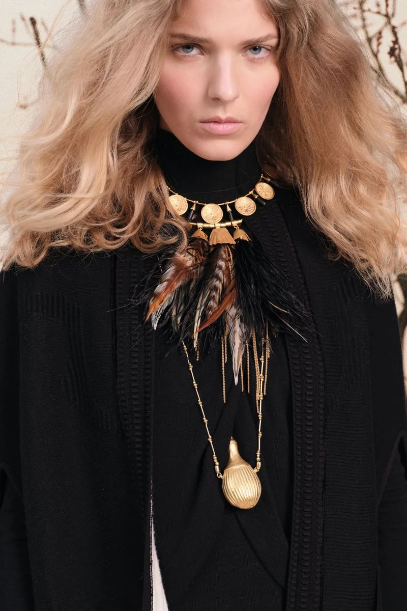 Johanna Ortiz colección invierno 2025.