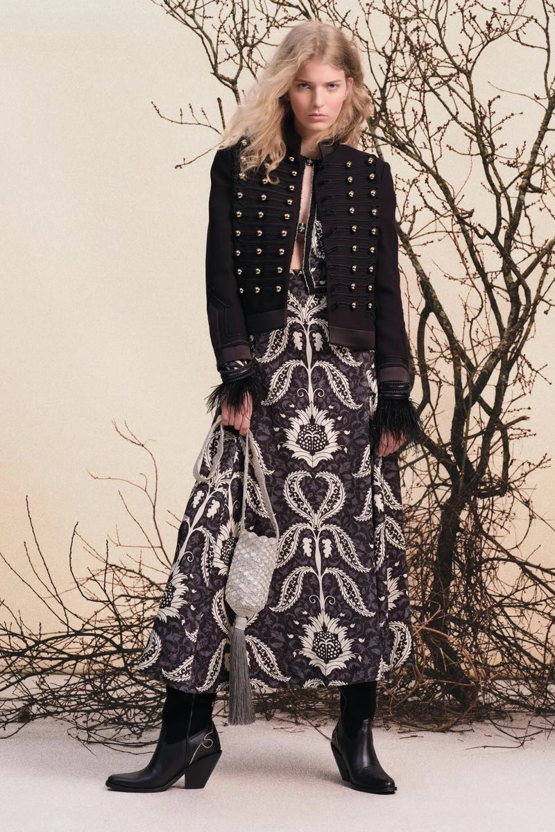 Johanna Ortiz colección invierno 2025.