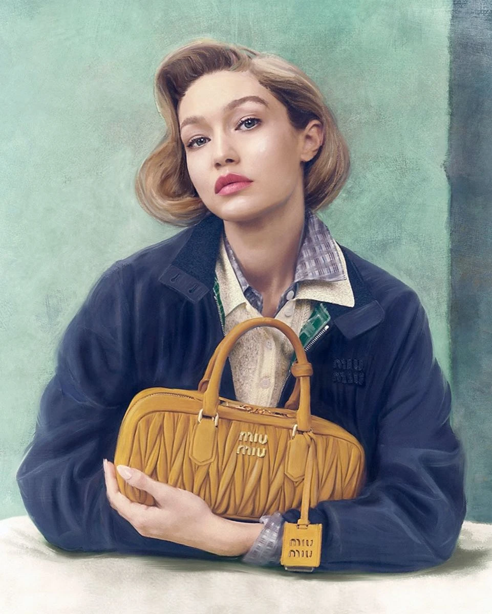 Gigi Hadid posa para a campaña de Miu Miu.