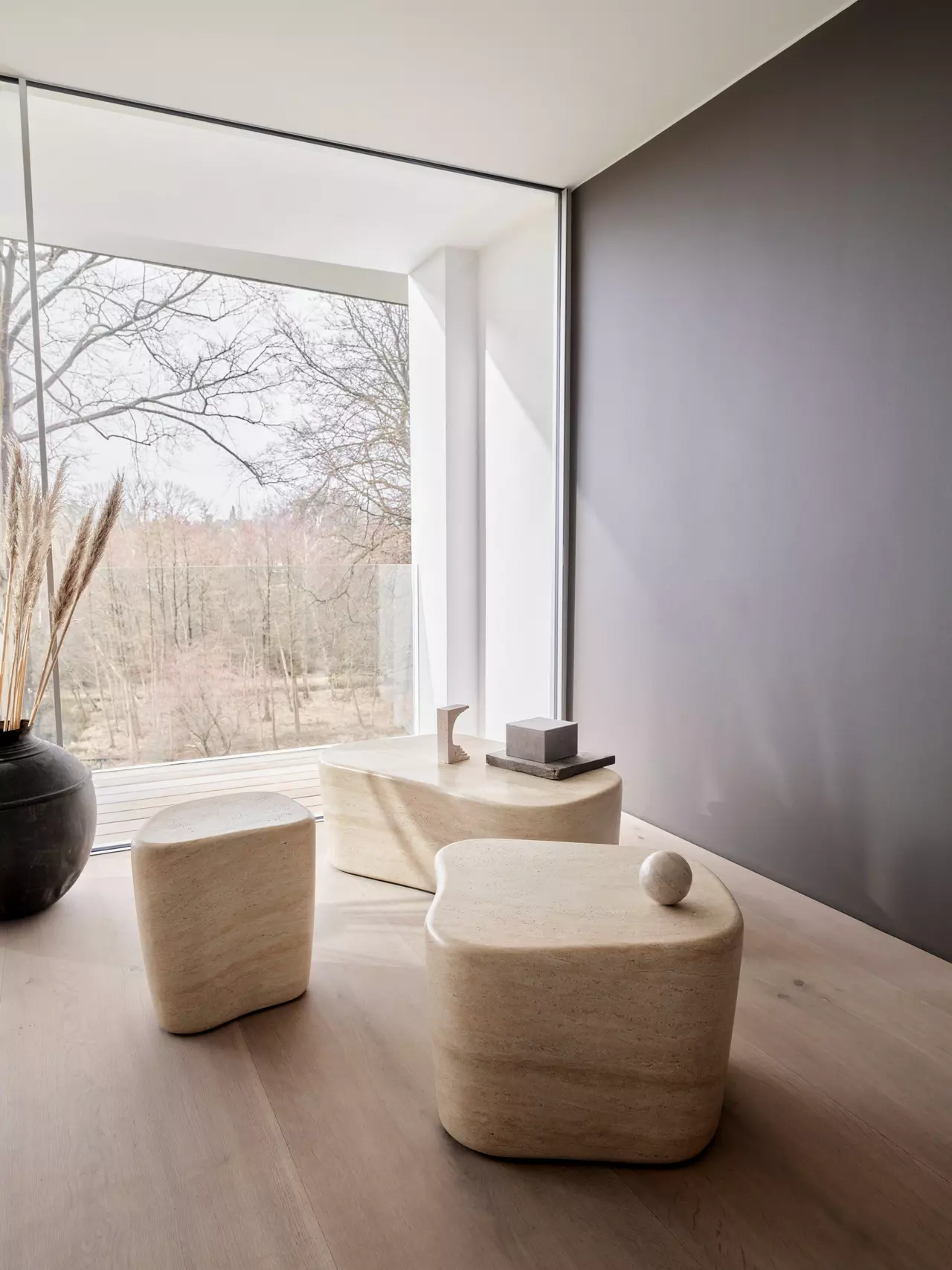 Las mesas bajas de Helena Christensen para BoConcept.