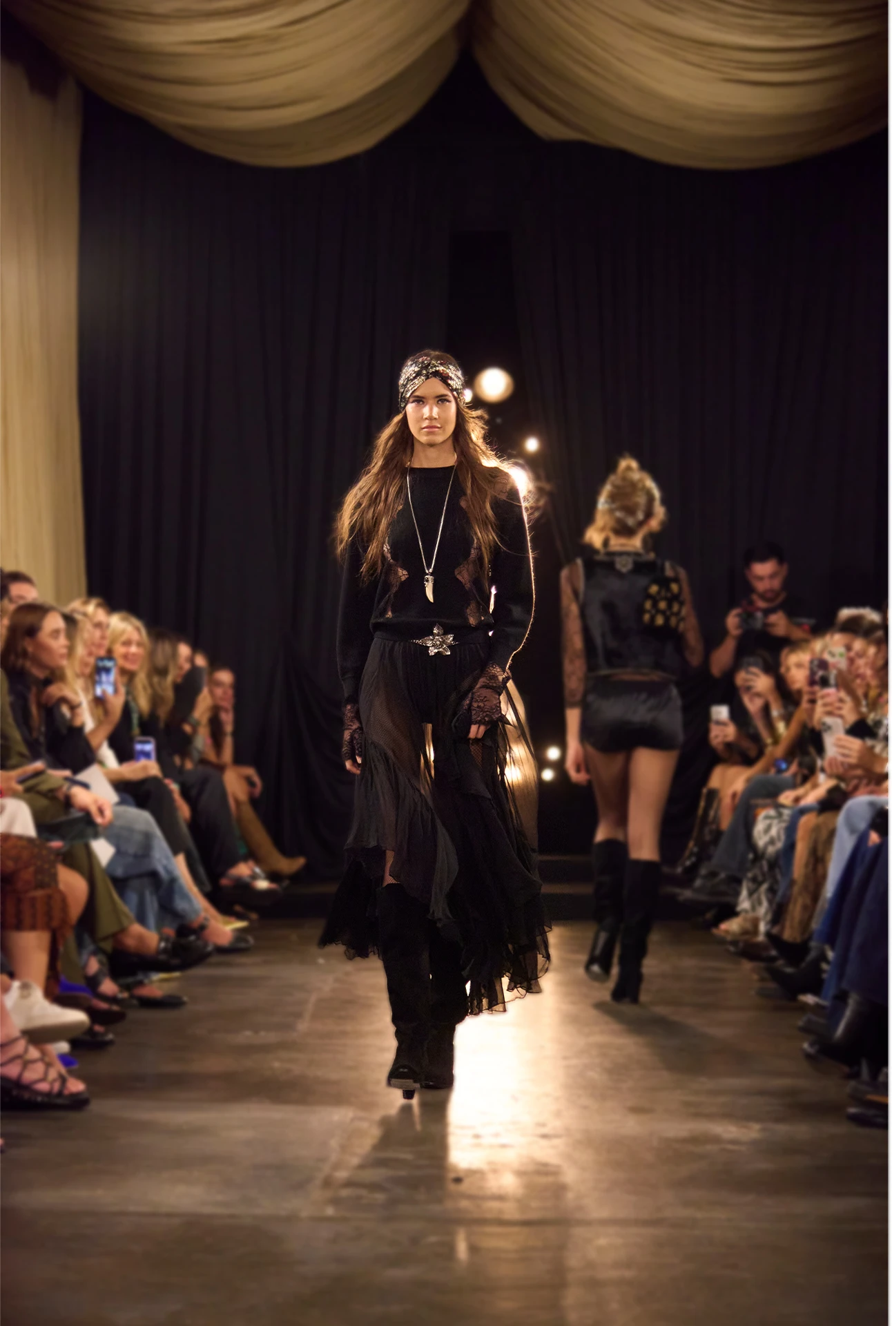 Inés Artagaveytia en el desfile de Rapsodia