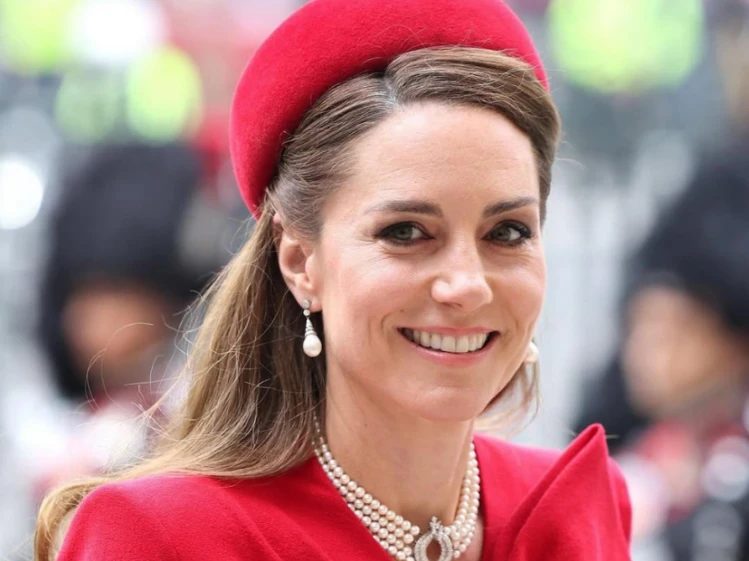Kate Middleton confirma que el monocolor es el truco de estilismo estrella del 2025