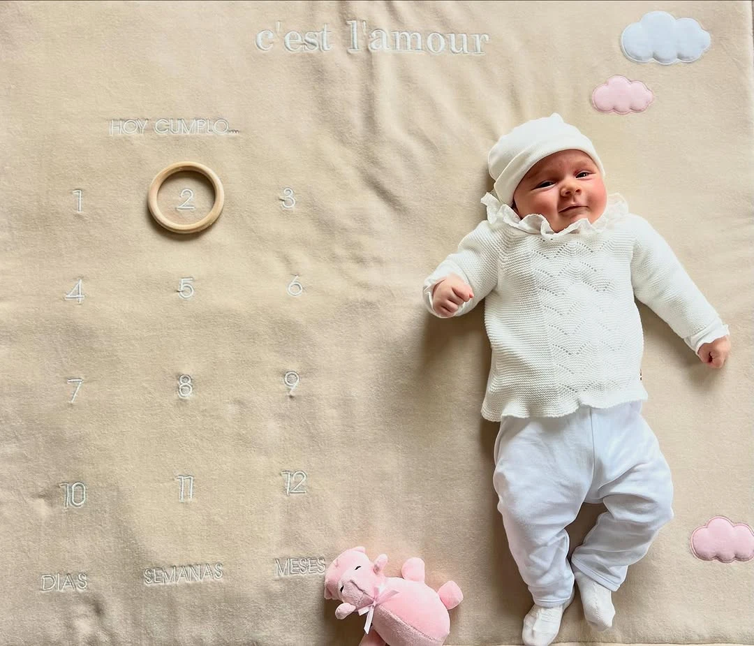 Las dulces fotos que compartió Elina Costantini por los dos meses de su hija, Kahlo Milagro