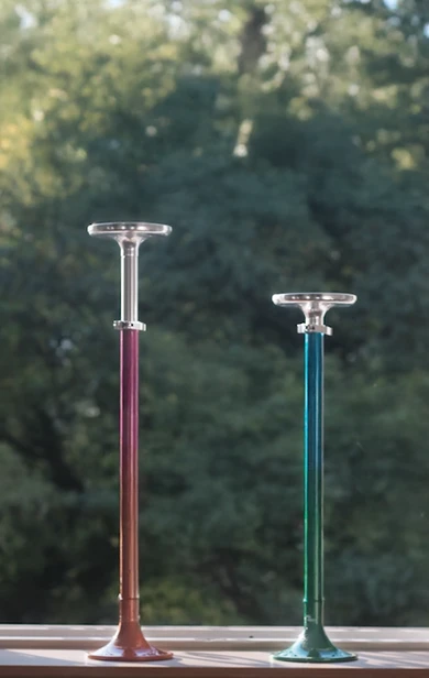 Cenicero de Pie x Jenik. 