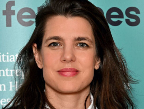 El truco de estilismo de Charlotte Casiraghi para elevar un look con básicos
