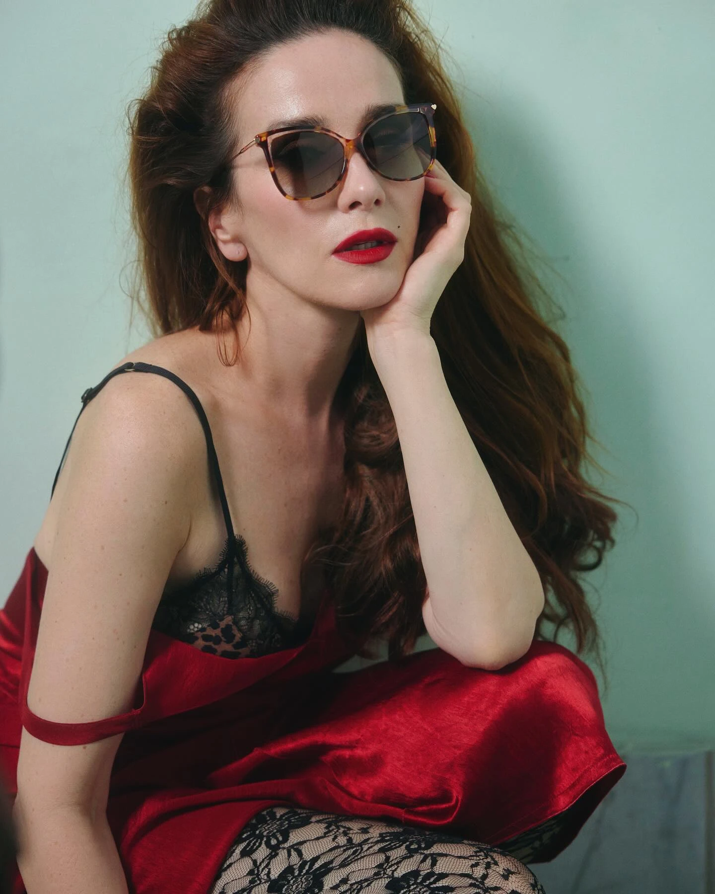 Natalia Oreiro luce las medias que potenciarán los looks del otoño