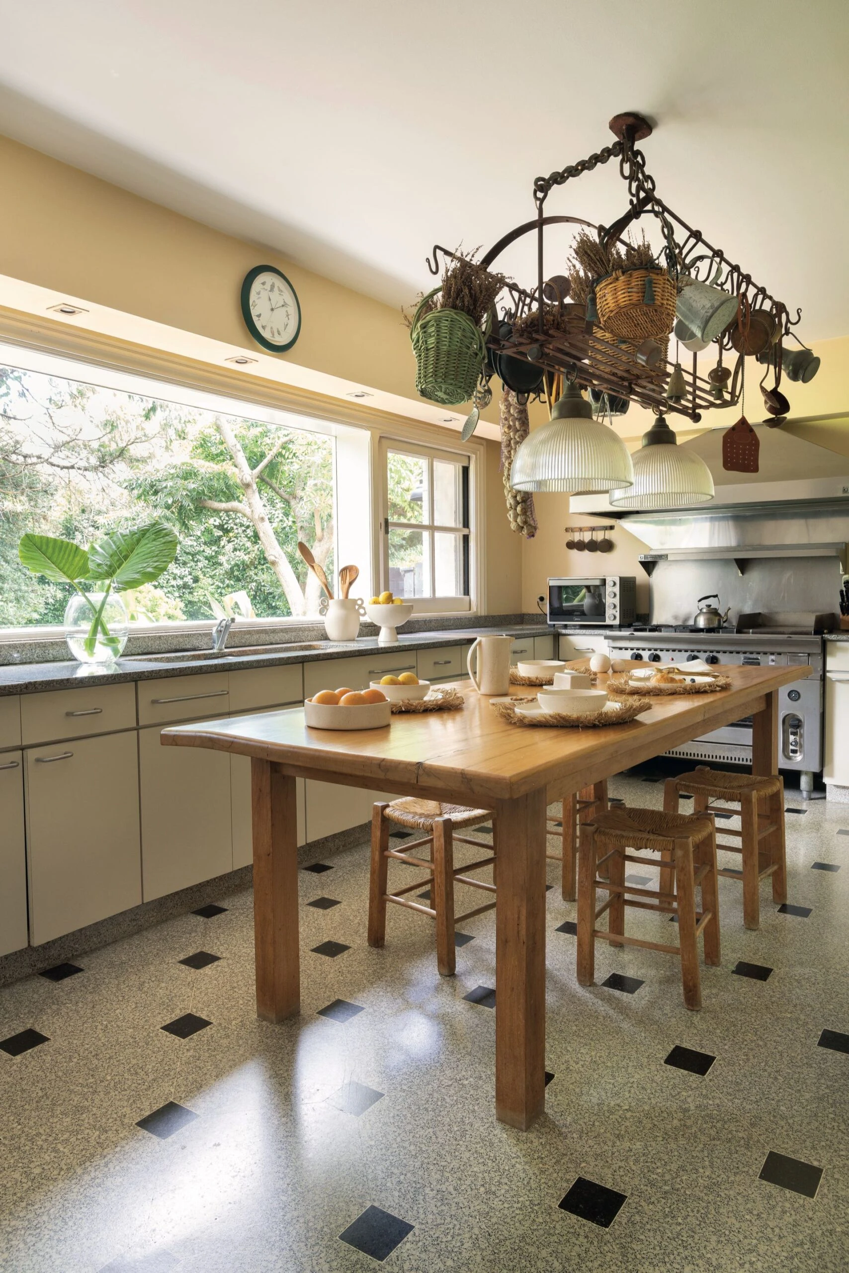 Una cocina cálida y con personalidad. 