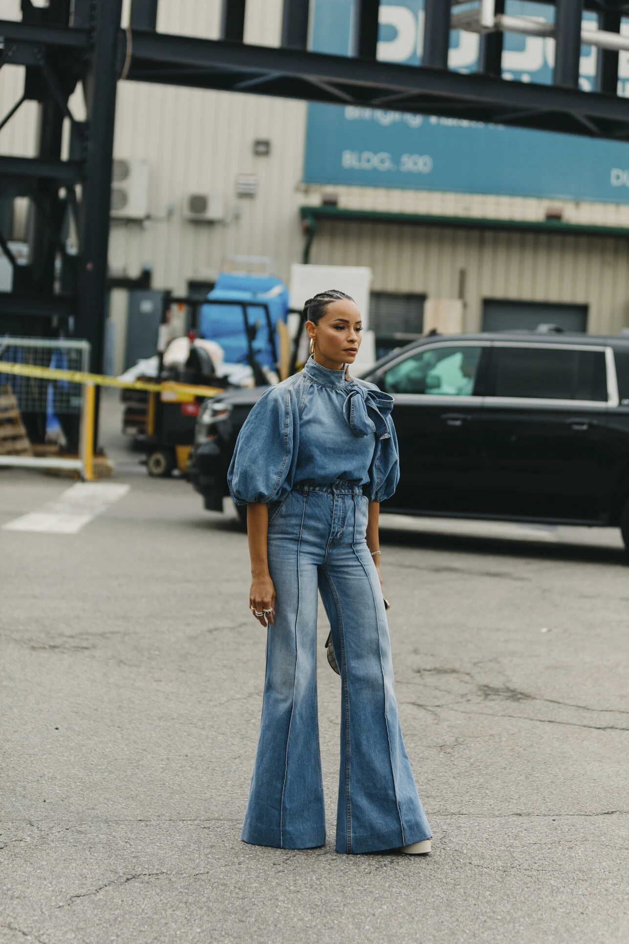 Pampita adoptó la manga globo, el detalle que no te puede faltar este 2025