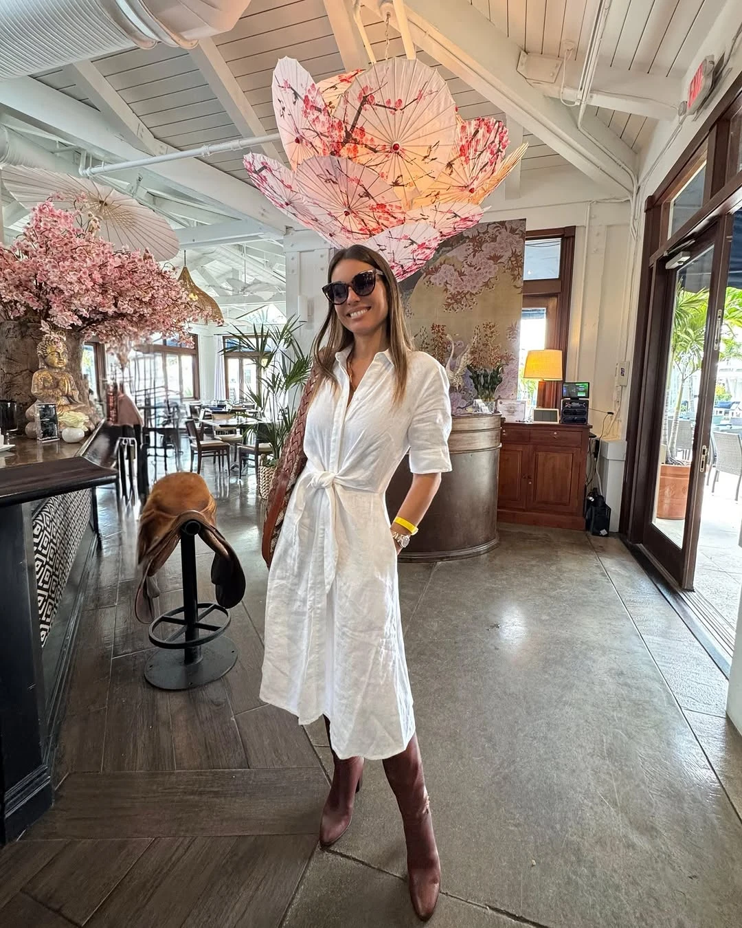 Pampita llevó la prenda comodín más chic de la media estación