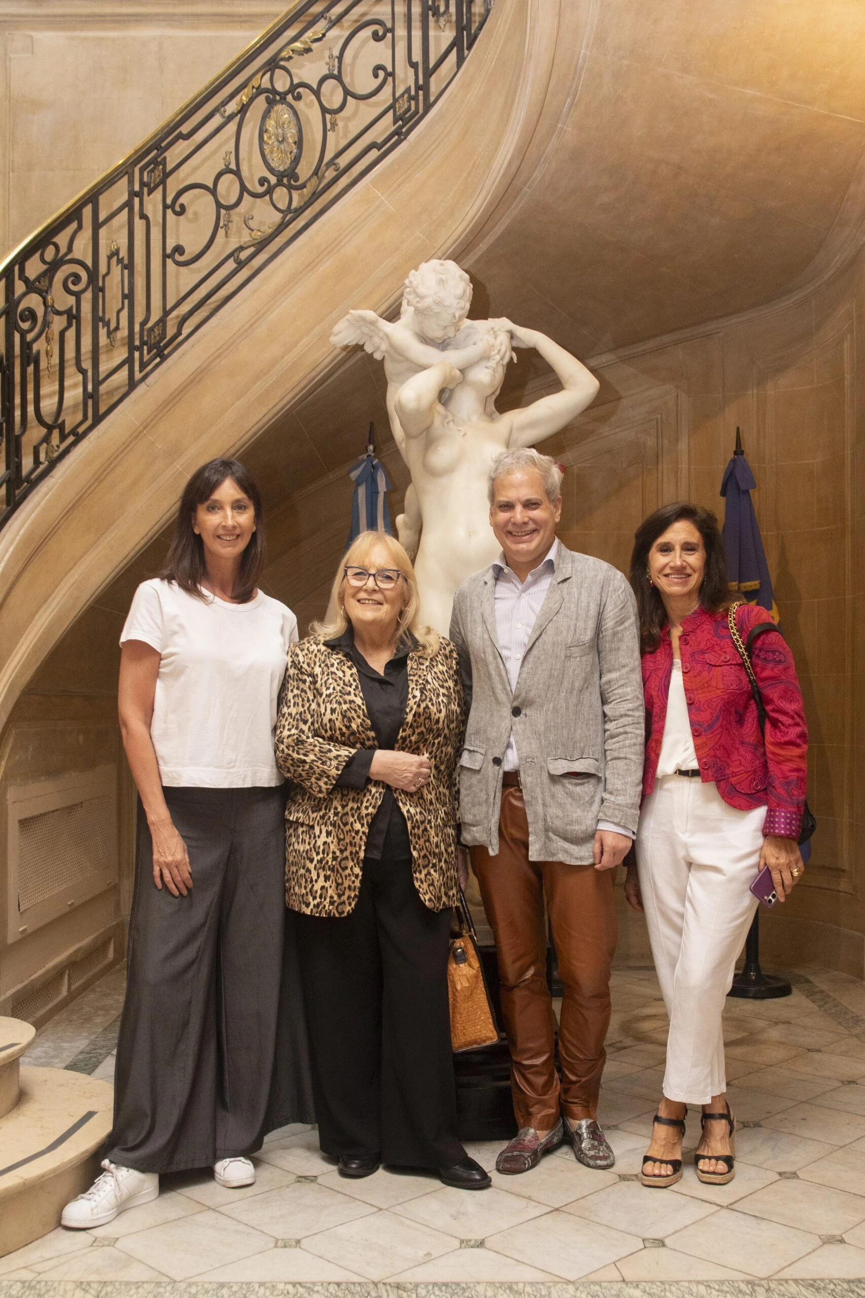 Paola Brussa, Beatriz Volosín, Francisco Ayala y María Costa