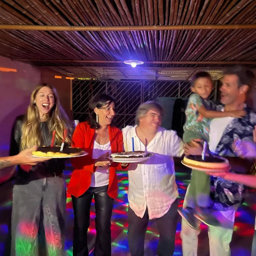 Las fotos del cumpleaños número 42 de Flor Bertotti