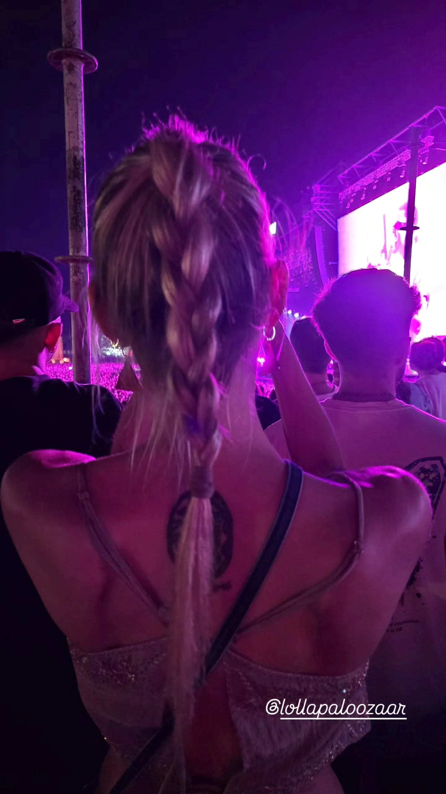 Benjamín Vicuña, Anita Espasandín y Magnolia Vicuña disfrutaron del Lollapalooza