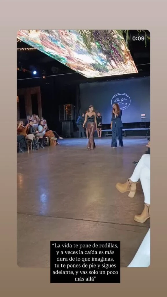el posteo de Pampita por su desliz en la pasarela
