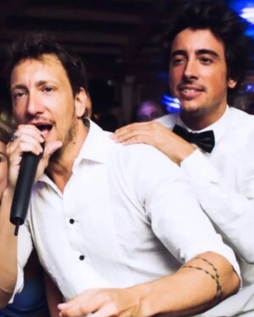 Las fotos que compartió Nico Vázquez por el cumpleaños de su hermano, Santi. Foto: IG.